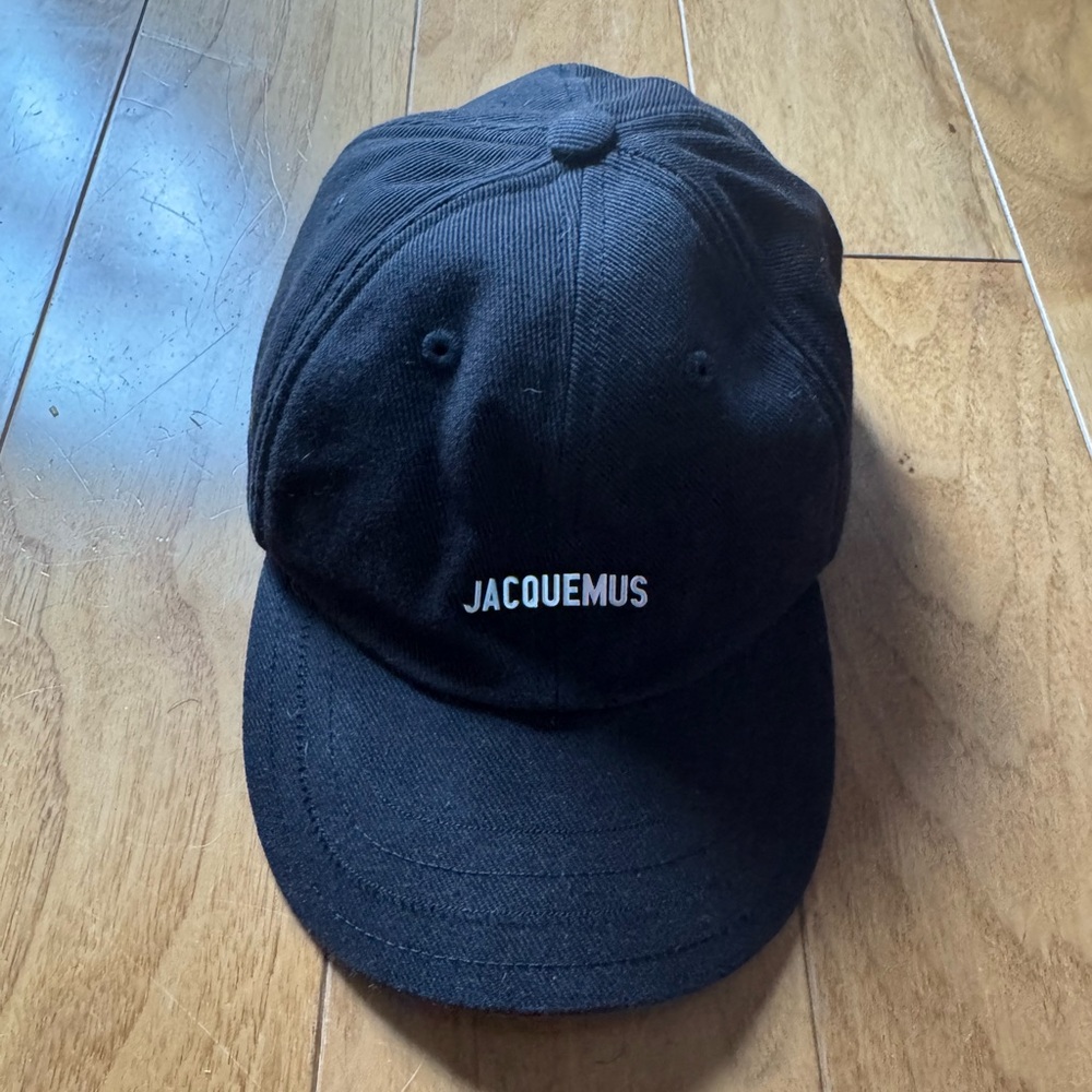 Jacquemus Black Cap